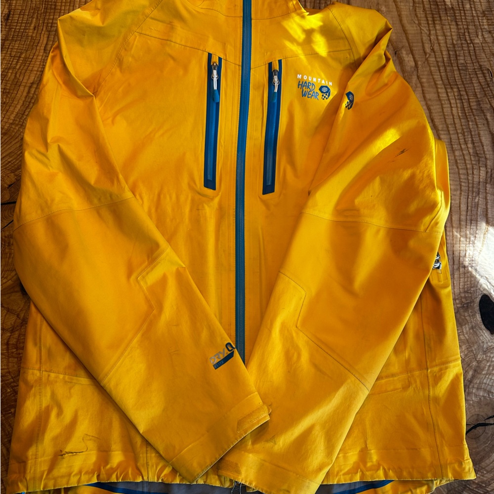 Yellow Mountain hardware rain jacket